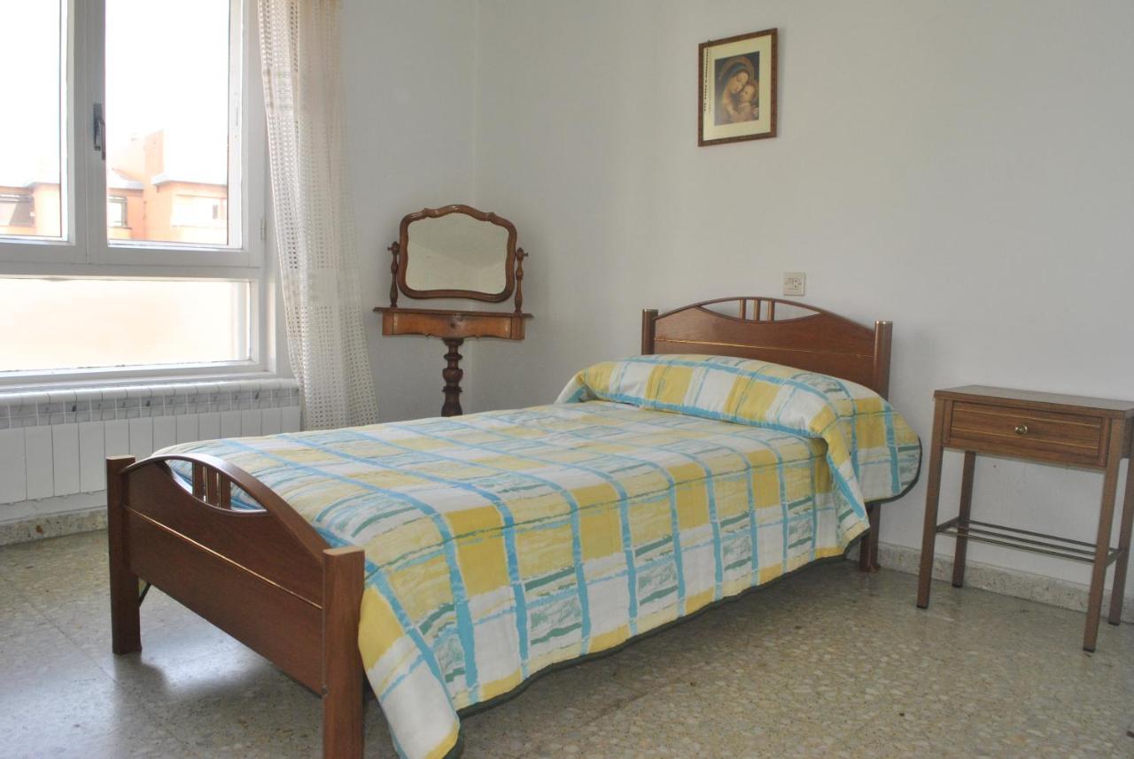 Residencia Universitaria Alto De Miranda - Resisantander Hotel Kültér fotó